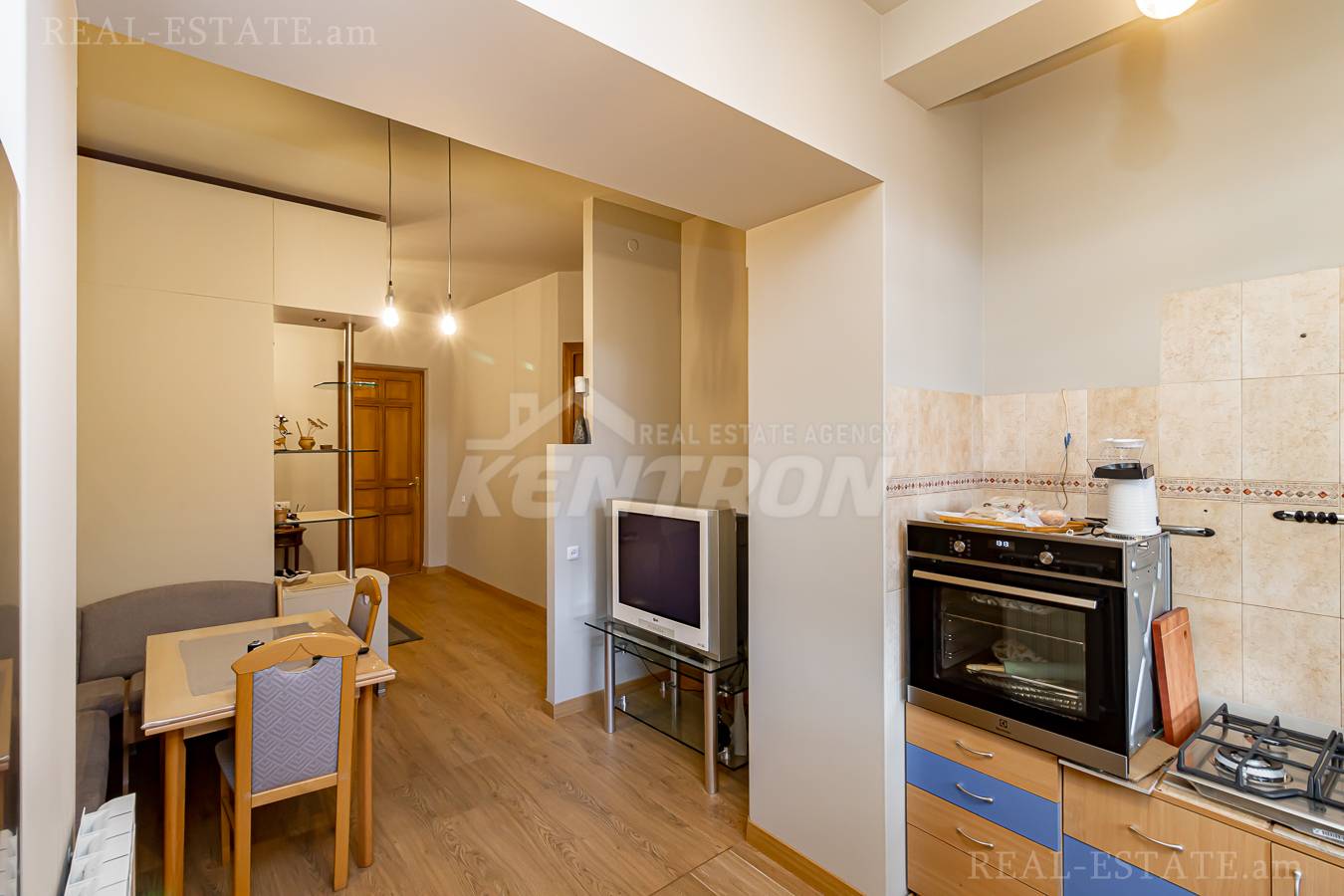 4 bedroom apartment for sale Buzand St, Center Yerevan, 149091