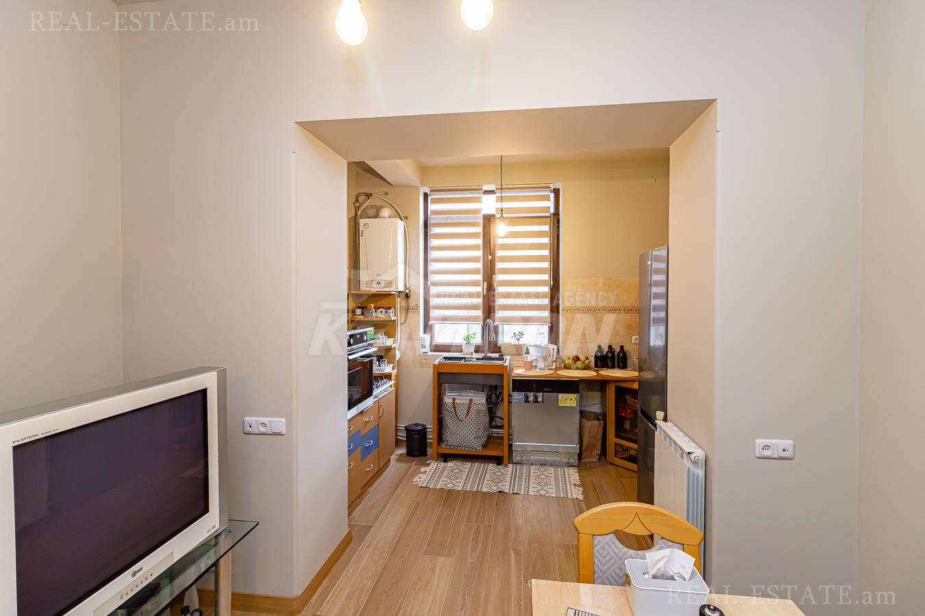 4 bedroom apartment for sale Buzand St, Center Yerevan, 149091