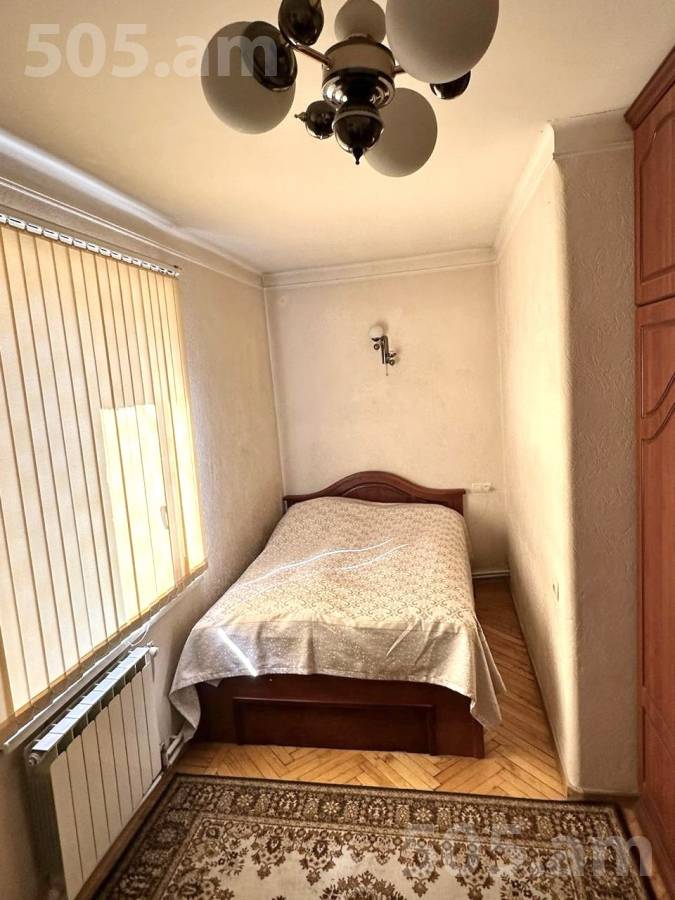 3 սենյականոց բնակարան  Ա. Խաչատրյան փող, Արաբկիր Երևան, 150473