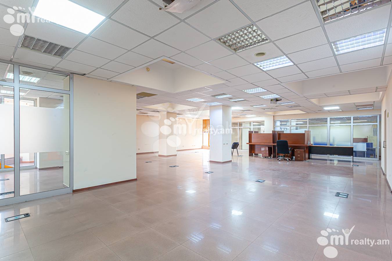 Снять коммерческoе помещение Терян ул, Центр Ереван, 148861
