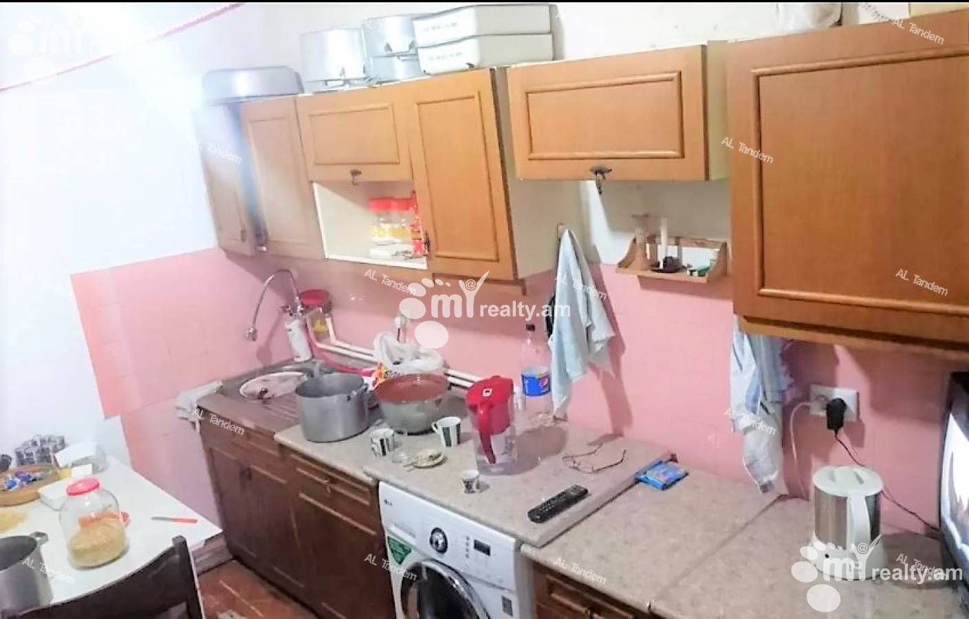 Купить 2 комнатную квартиру Московян ул, Центр Ереван, 126849