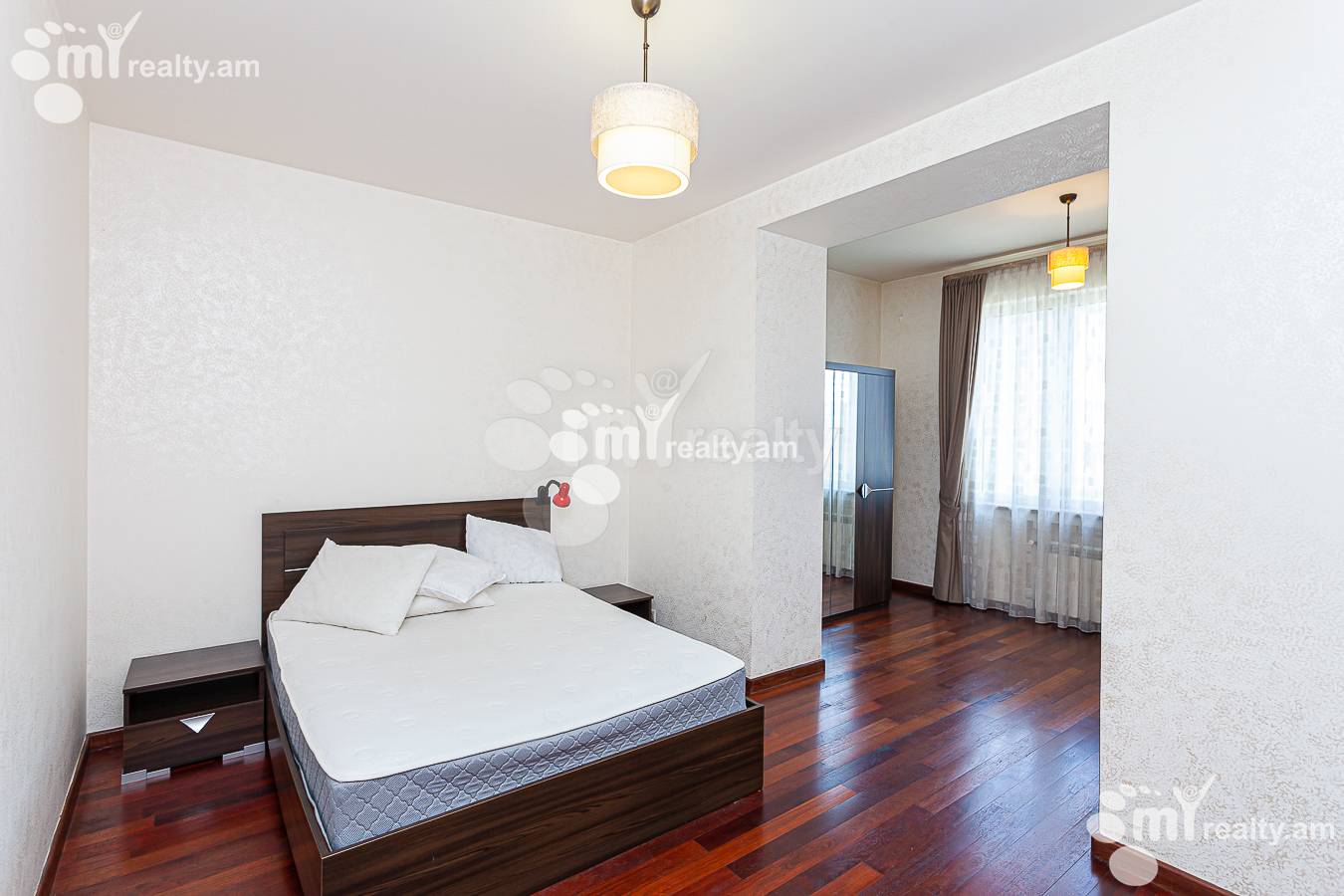 3 bedroom apartment for rent Tamanyan St, Center Yerevan, 157139