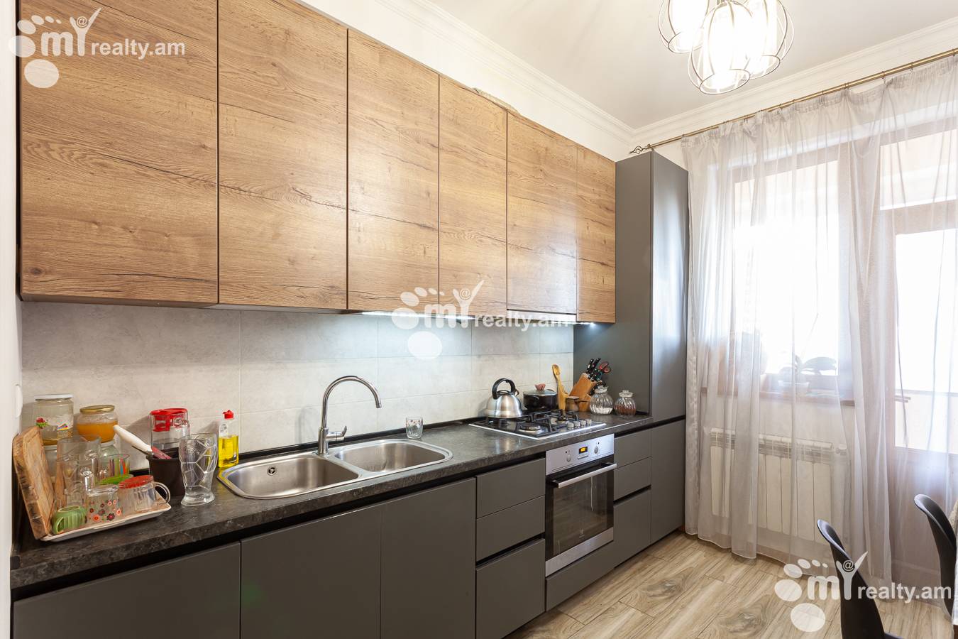 3 bedroom apartment for sale Tsarav Aghbyur St, Awan Yerevan, 152072