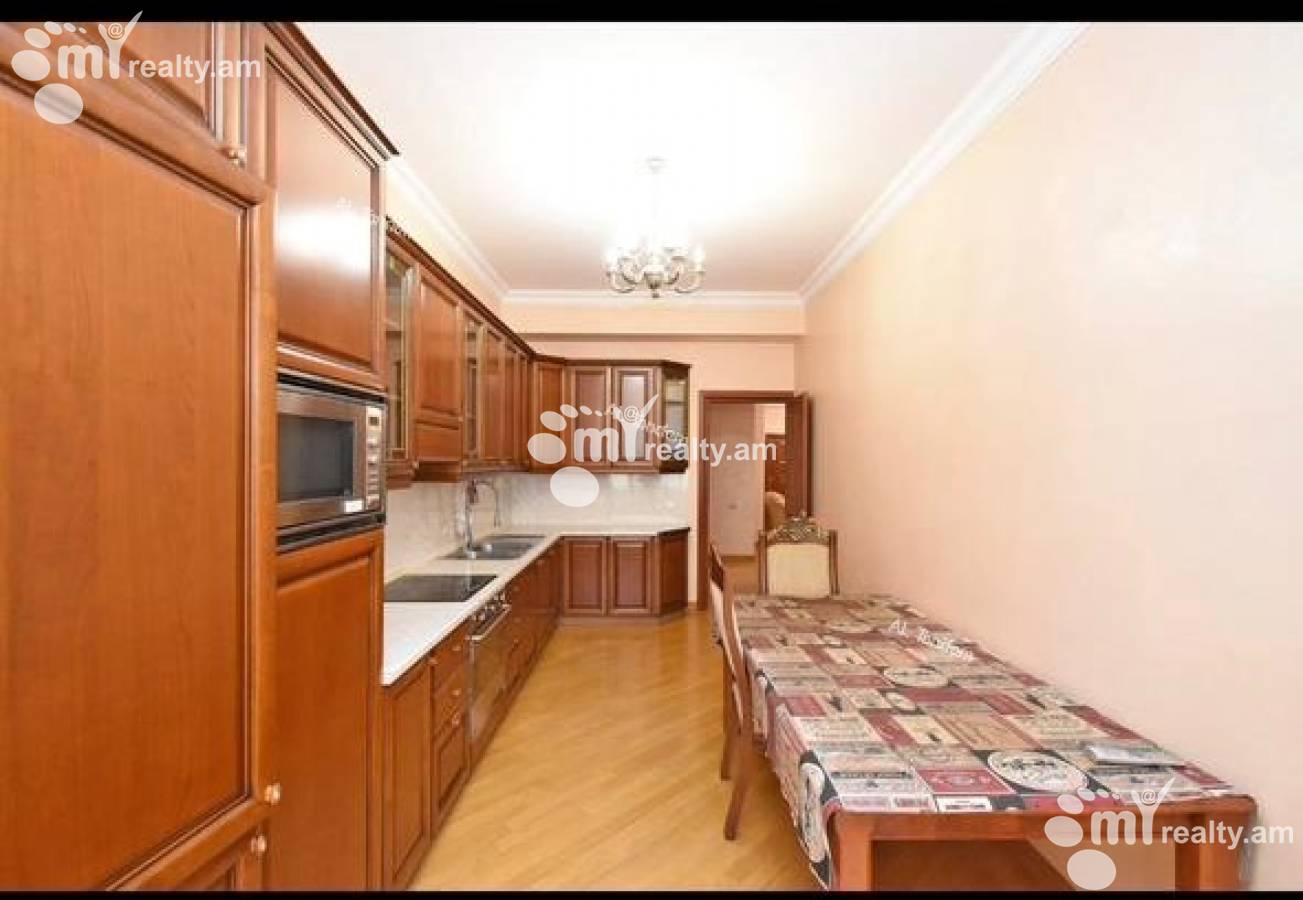 4 bedroom apartment for rent Nalbandyan St, Center Yerevan, 126076