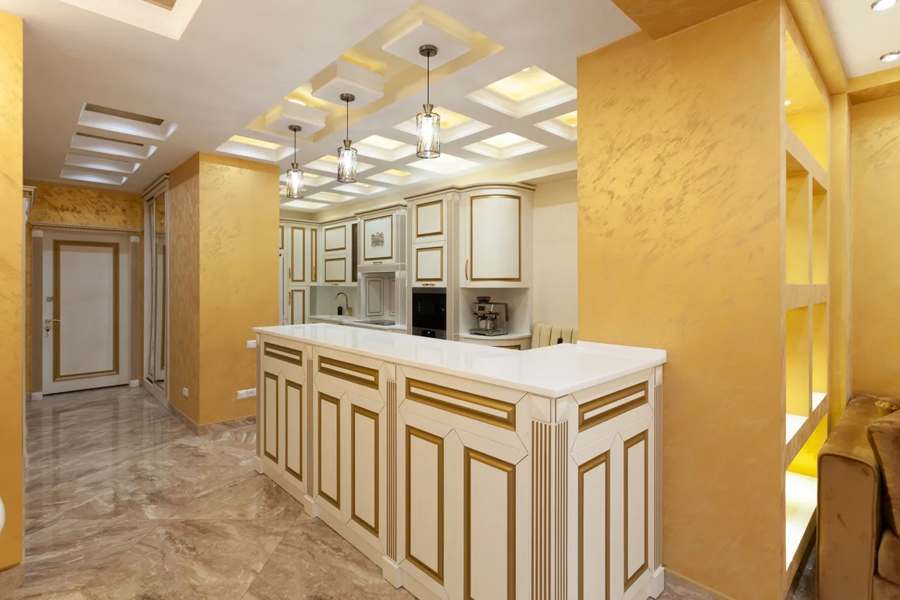 3 bedroom apartment for rent rue d'Amiryan, Center Yerevan, 161928