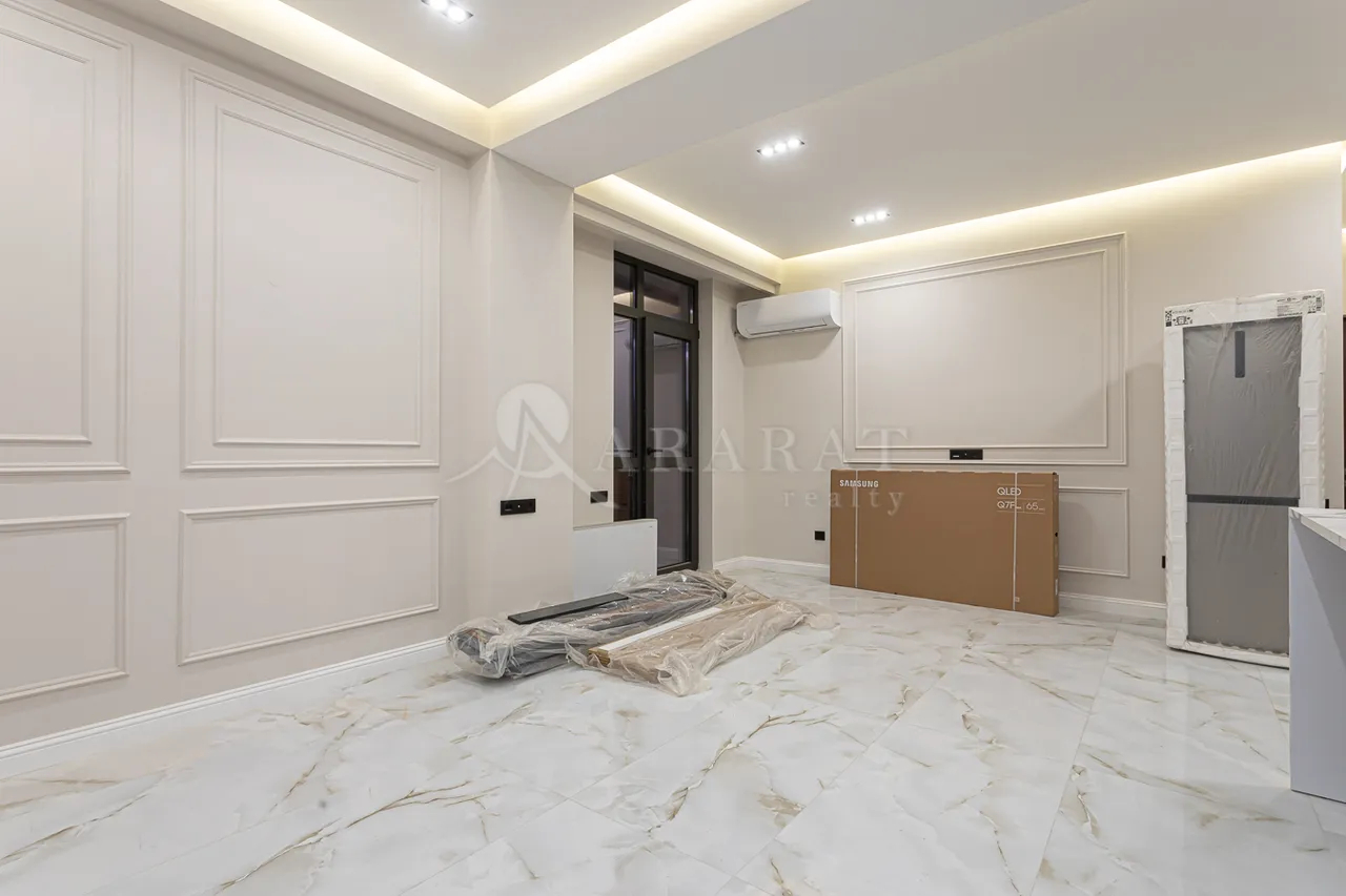 Купить 3 комнатную квартиру Аршакуняц пр, Центр Ереван, 158814