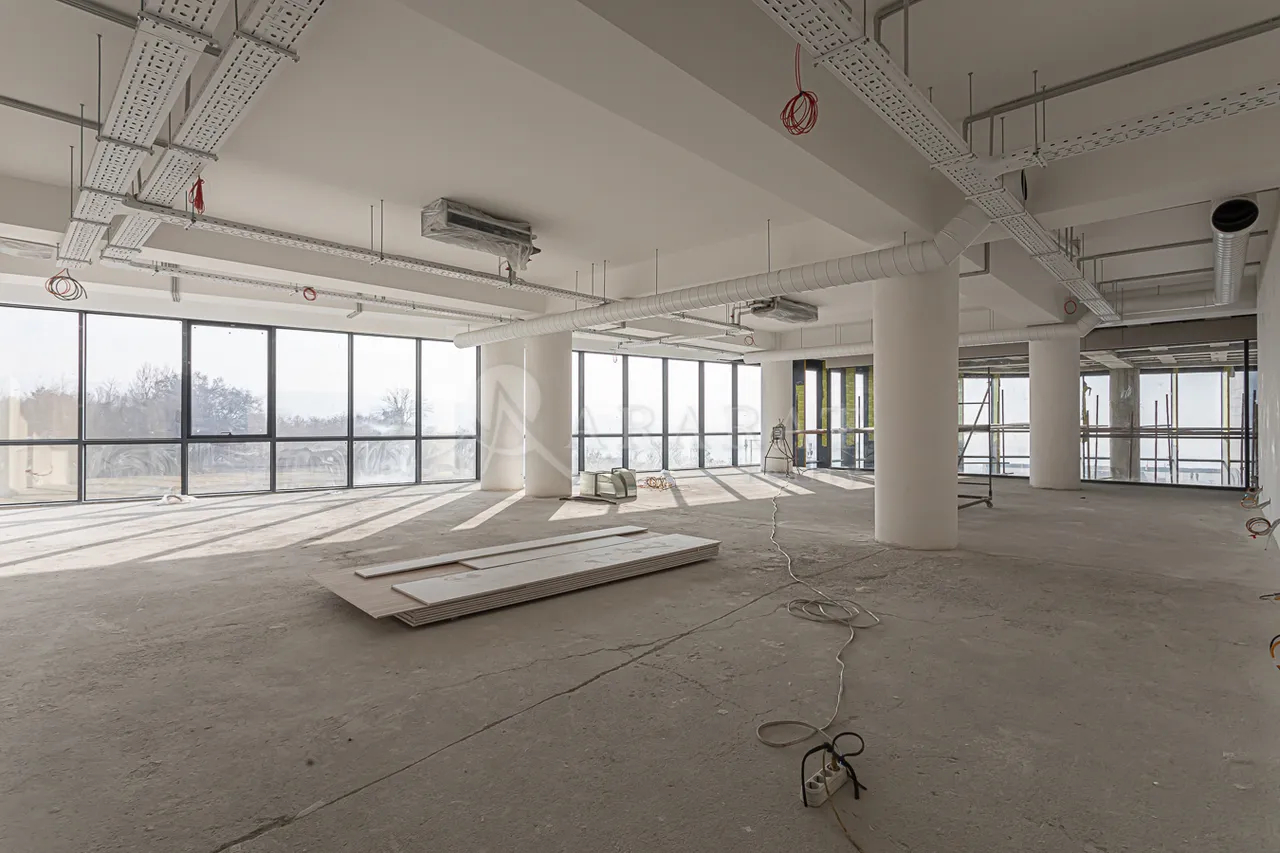 Commercial property for sale Azatutyan Ave, Arabkir Yerevan, 158321