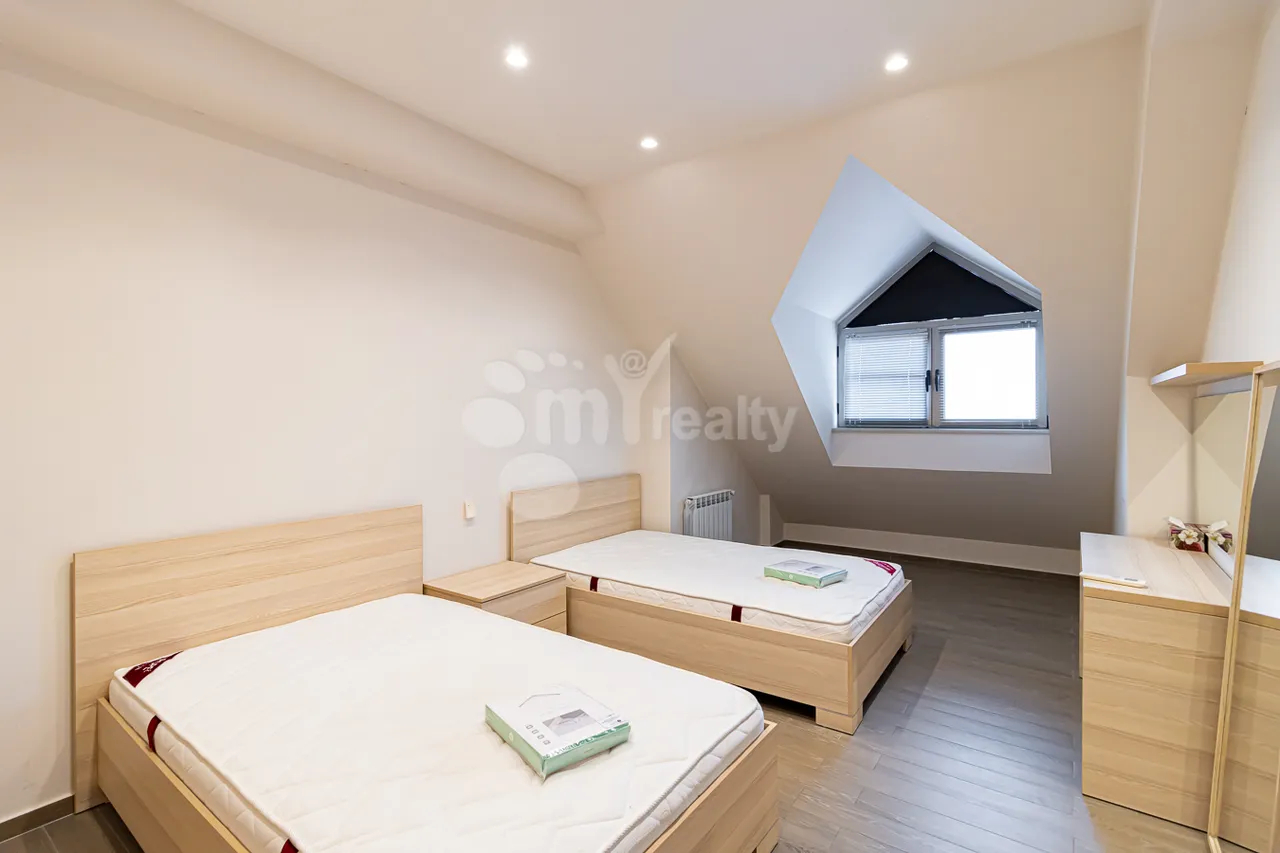 3 bedroom apartment for rent خیابان آنتارایین, مرکز شهر ایروان, 158847