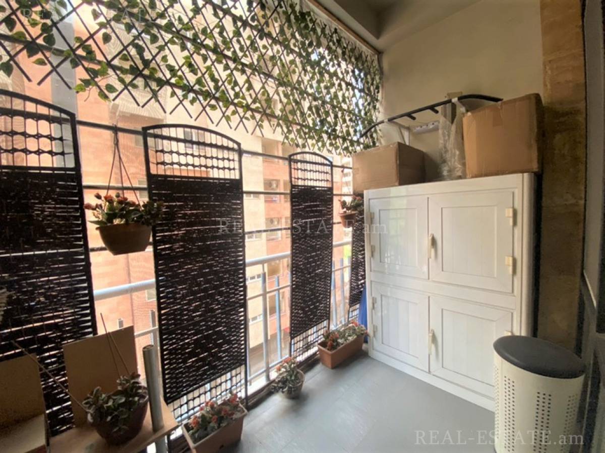 4 bedroom apartment for sale Aram St, Center Yerevan, 121421