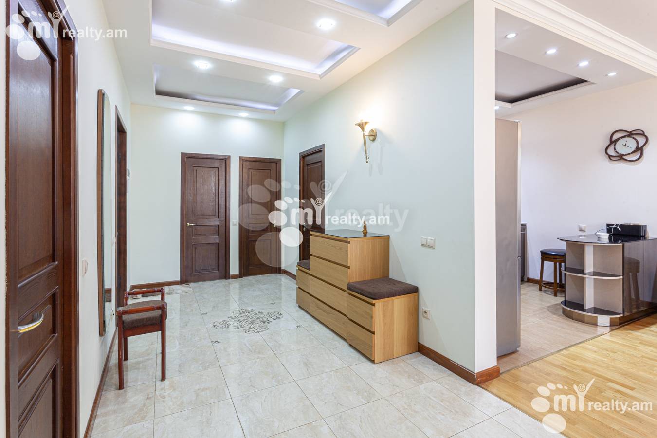 3 bedroom apartment for rent خیابان آرام, مرکز شهر ایروان, 151909