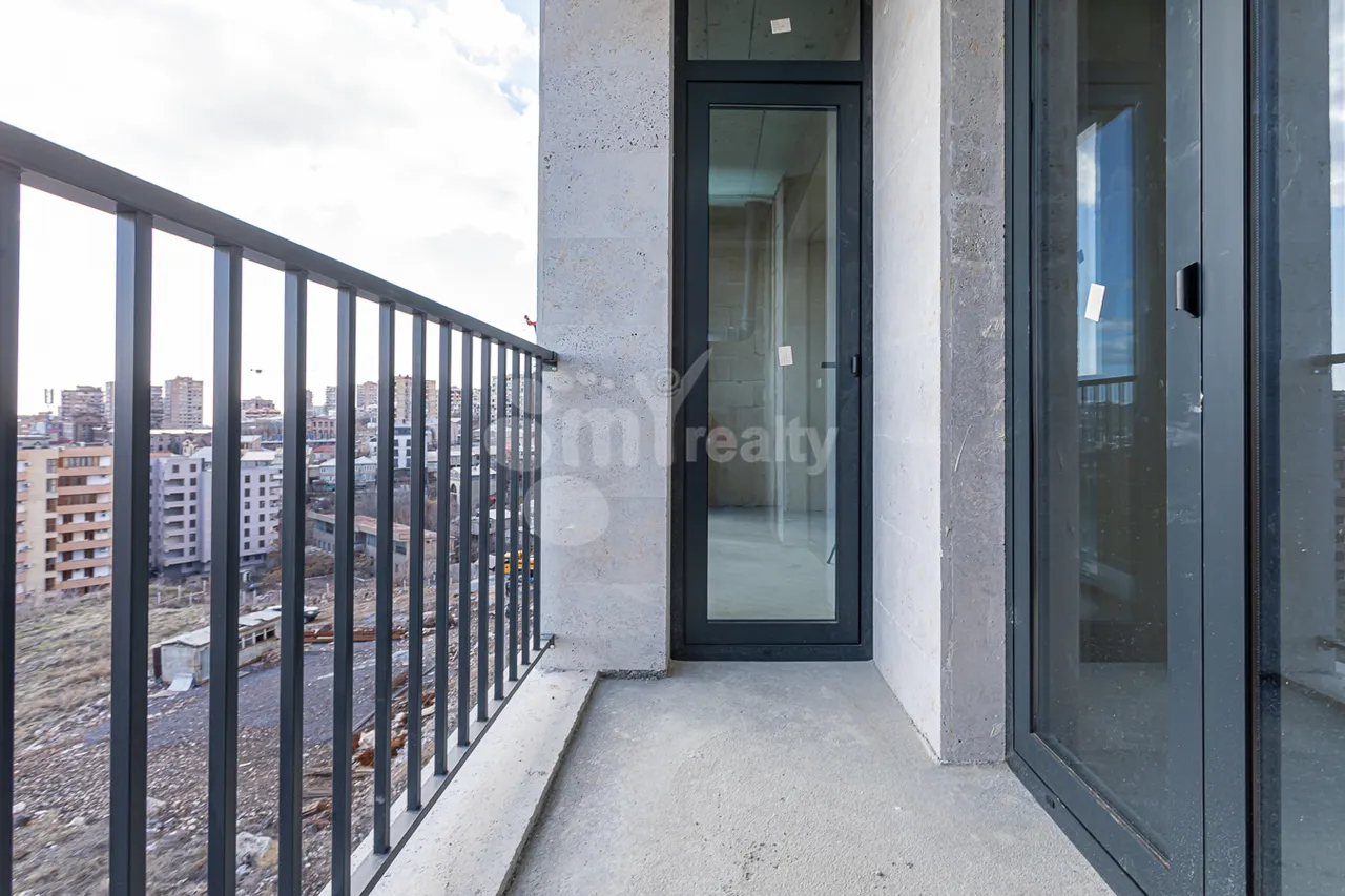 4 սենյականոց բնակարան  Անտառային փող, Կենտրոն Երևան, 159781