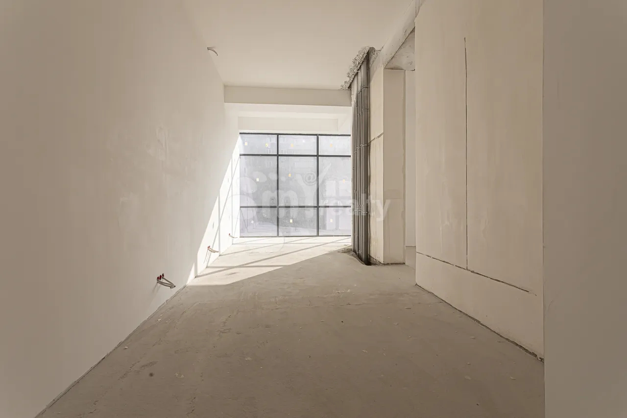 Снять коммерческoе помещение Н. Зарян стр, Арабкир Ереван, 158319