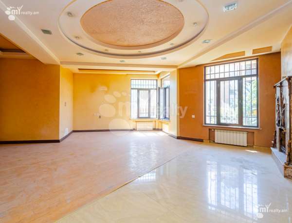 3-senyakanoc-bnakaran-vacharq-Yerevan-Center