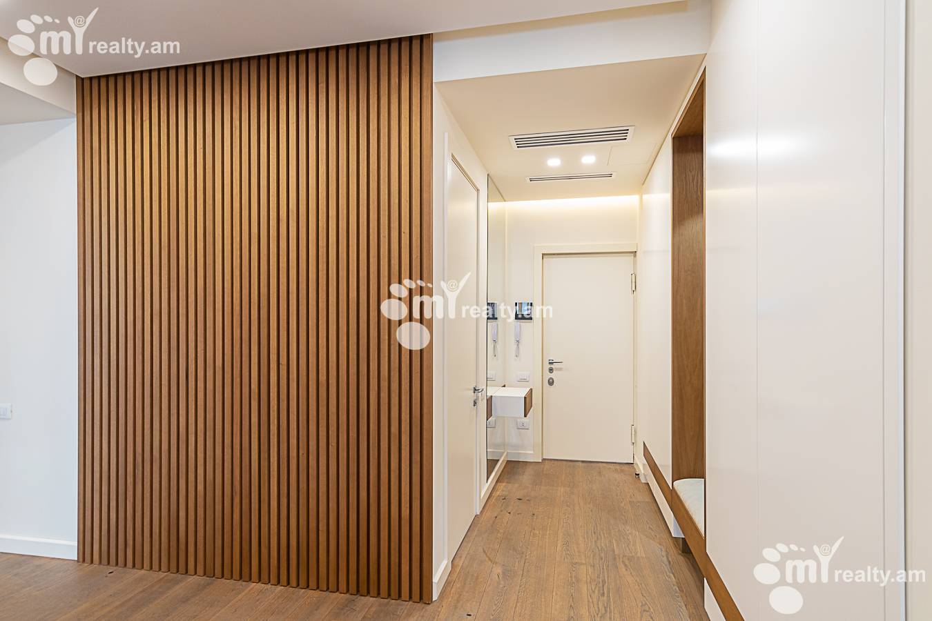 3 bedroom apartment for sale Buzand St, Center Yerevan, 143205