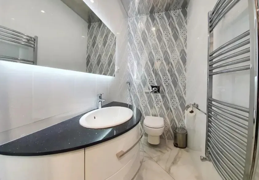 3 bedroom apartment for rent Koghbatsi St, Center Yerevan, 161647