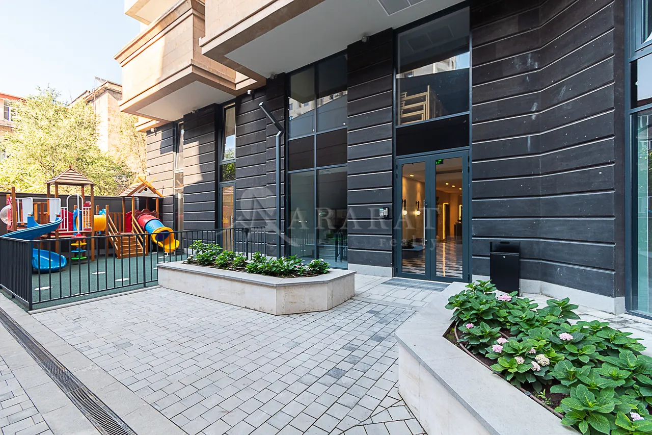 3 bedroom apartment for sale Komitas Ave, Arabkir Yerevan, 161892