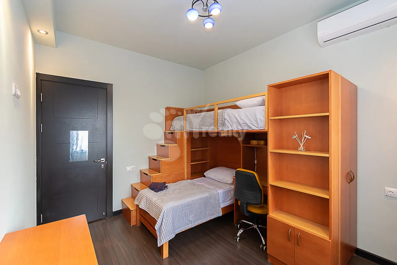 Снять 3 комнатную квартиру Арменак Арменакян ул, Норк-Мараш Ереван, 159454