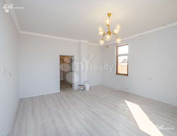 3-senyakanoc-bnakaran-vacharq-Yerevan-Arabkir