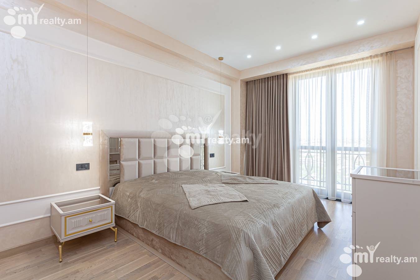 4 bedroom apartment for rent Sasna Тsrer St, Davtachène Yerevan, 156009