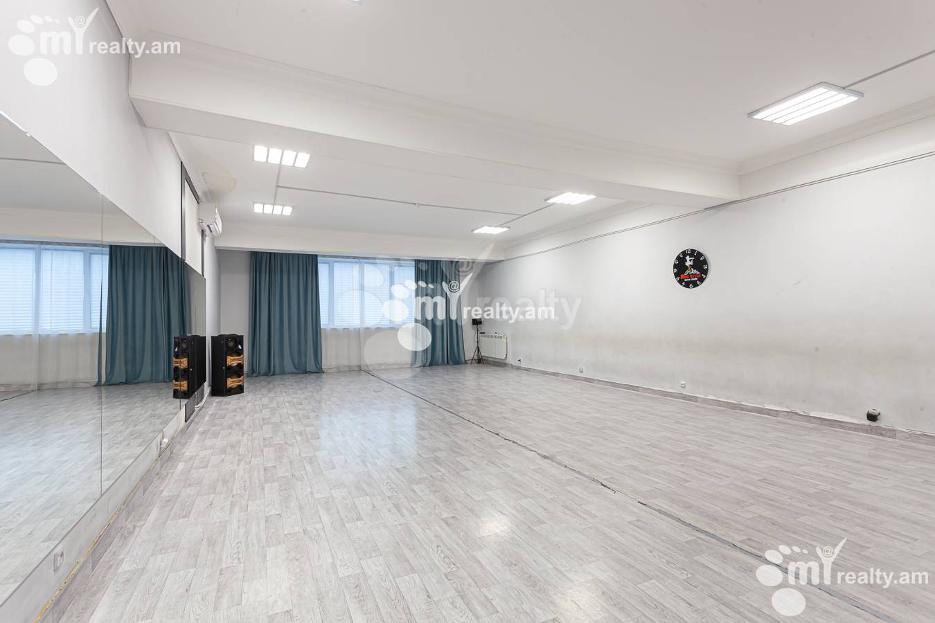 Կոմերցիոն տարածք  Ե. Քոչար փող, Կենտրոն Երևան, 156000