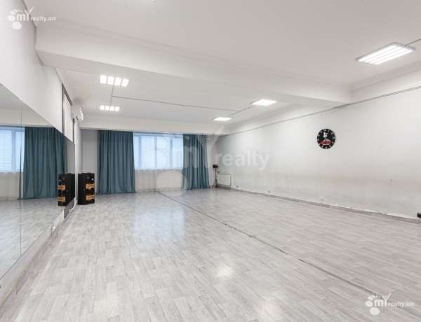 komercion-vacharq-Yerevan-Center