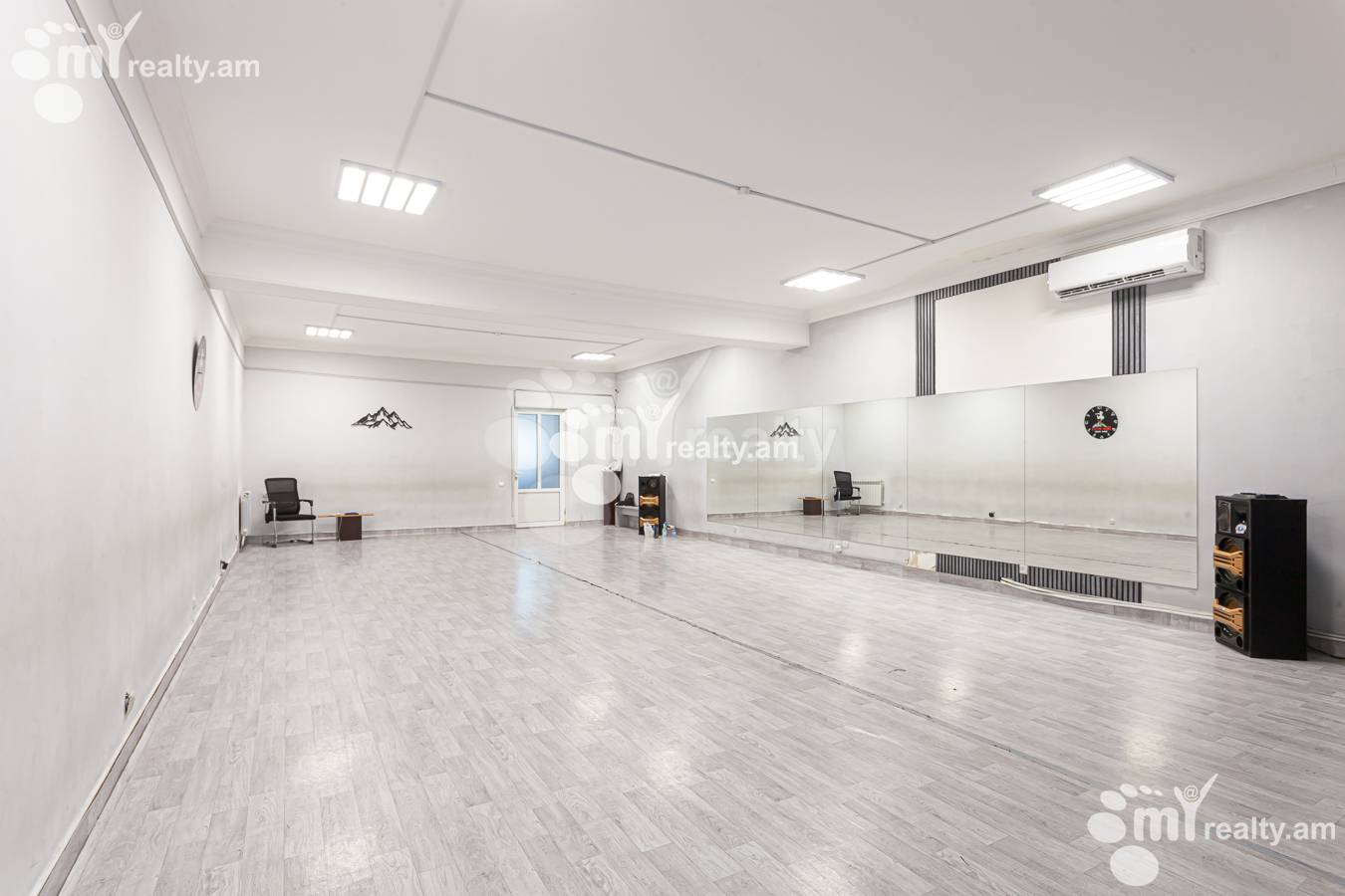 Կոմերցիոն տարածք  Ե. Քոչար փող, Կենտրոն Երևան, 156000
