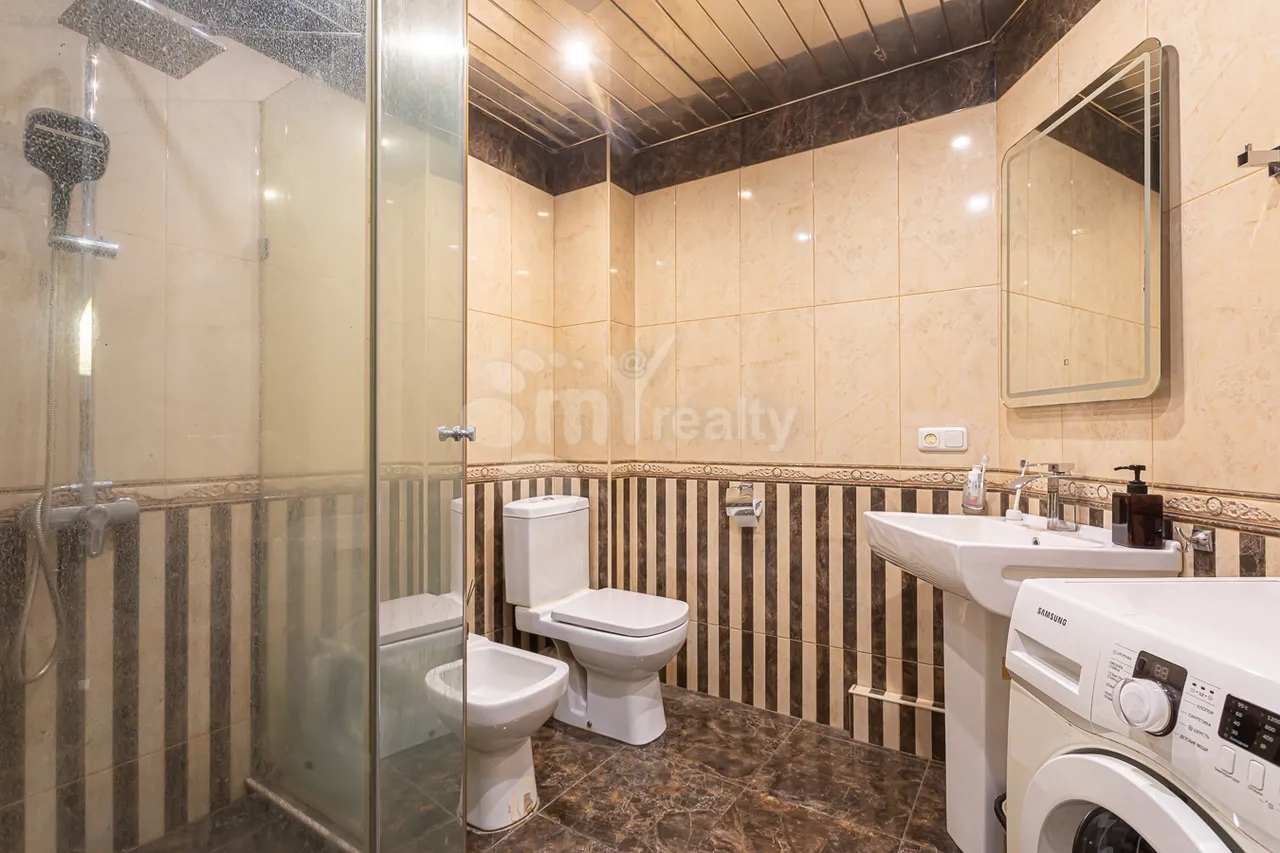 4 bedroom apartment for sale M.Khorenatsi St, Center Yerevan, 159808
