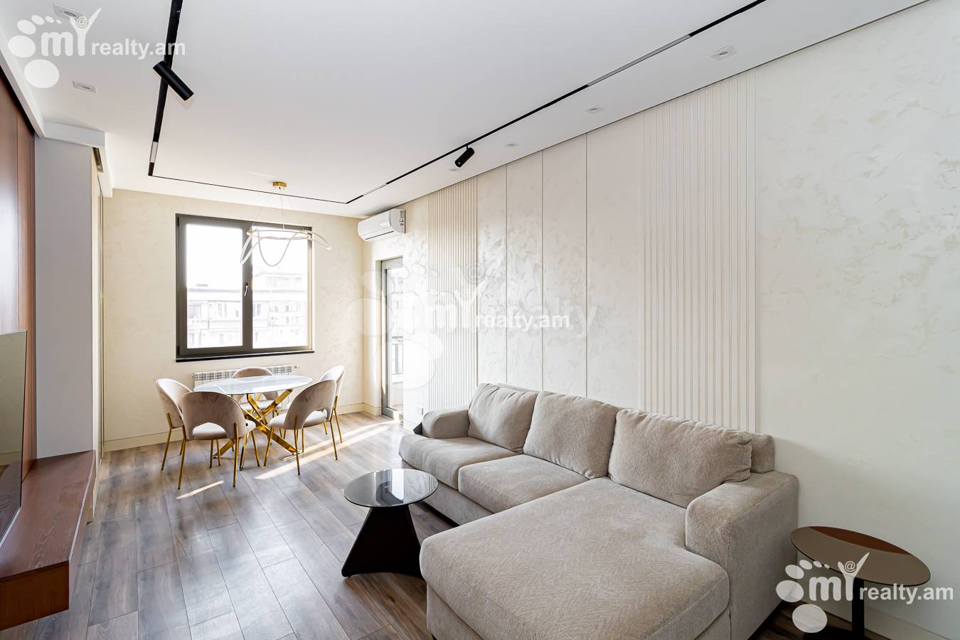 3 bedroom apartment for sale Buzand St, Center Yerevan, 154552