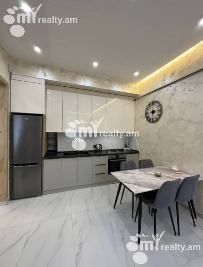 Снять 2 комнатную квартиру Хоренаци 3-й переулок, Центр Ереван, 150500