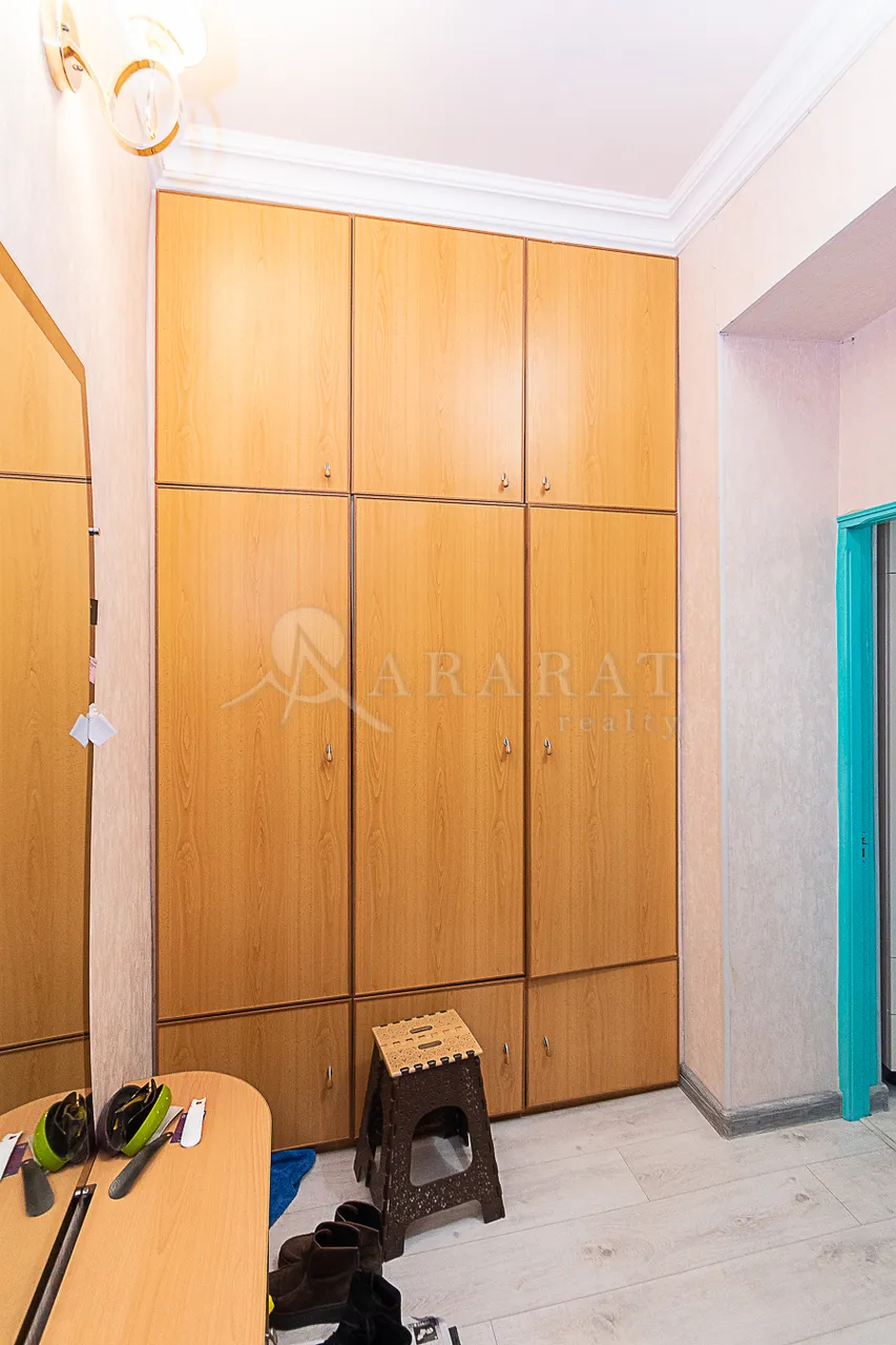 2 bedroom apartment for sale خیابان تیگران مِتس, مرکز شهر ایروان, 161885