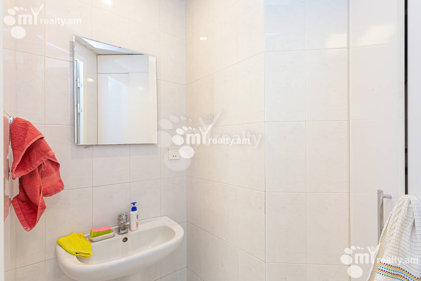 Commercial for sale خیابان کیِفیان, عربگیر ایروان, 144884