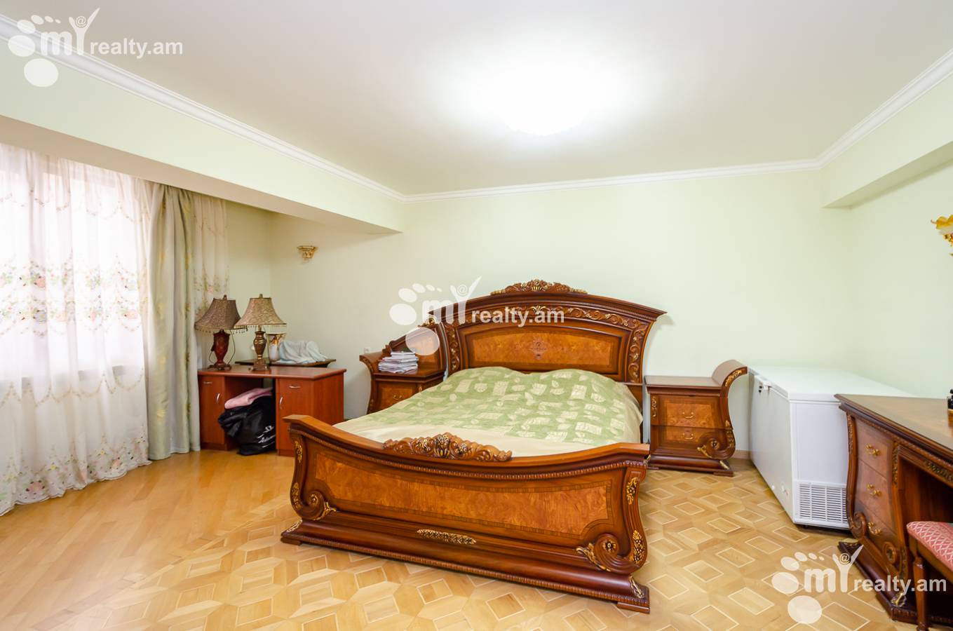 Купить 4 комнатную квартиру Орбели Ехбайрнери ул, Арабкир Ереван, 144146