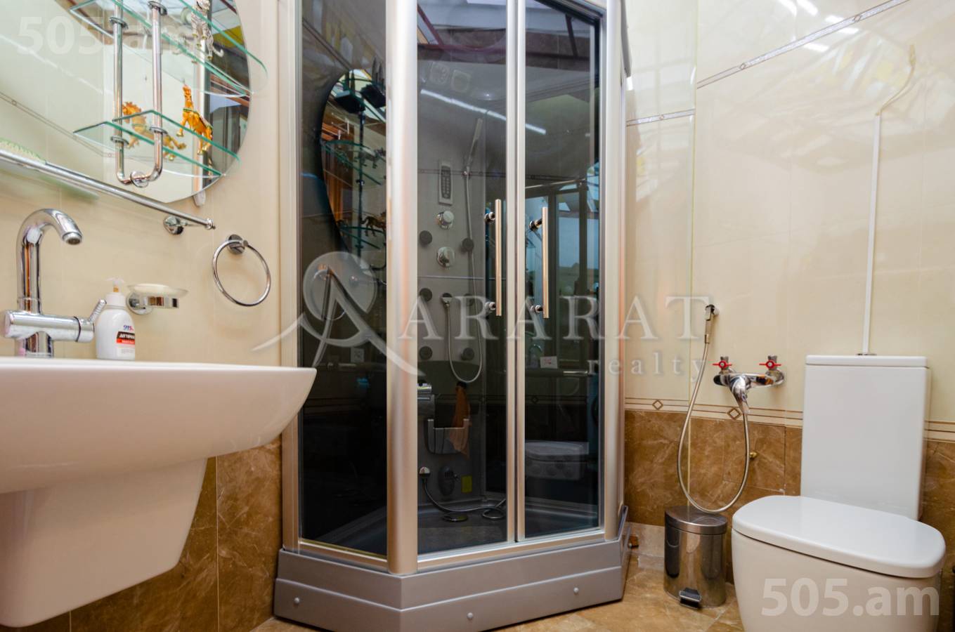 Купить 3 комнатную квартиру Северный пр, Центр Ереван, 149307