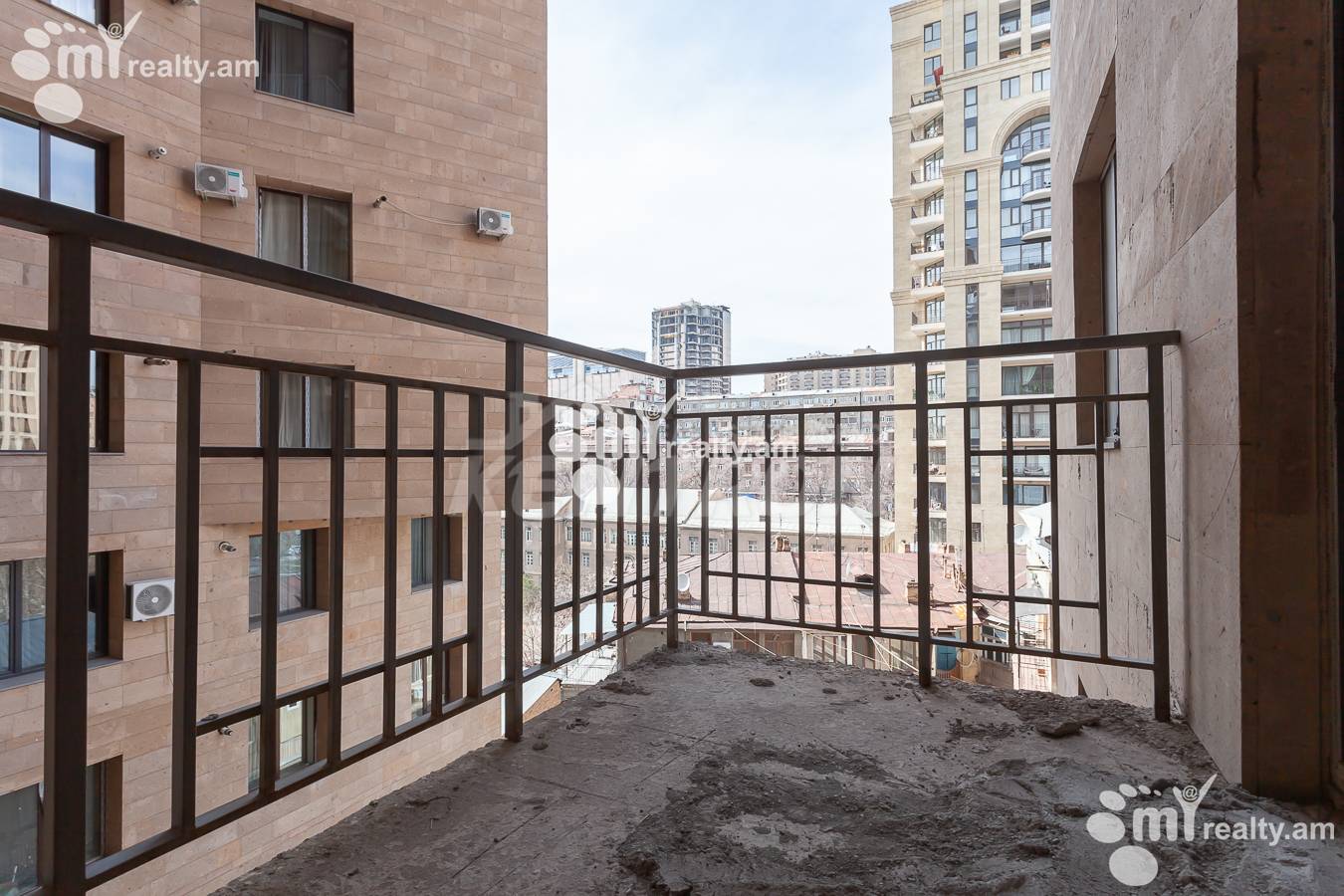 Commercial property for rent Buzand St, Center Yerevan, 147119