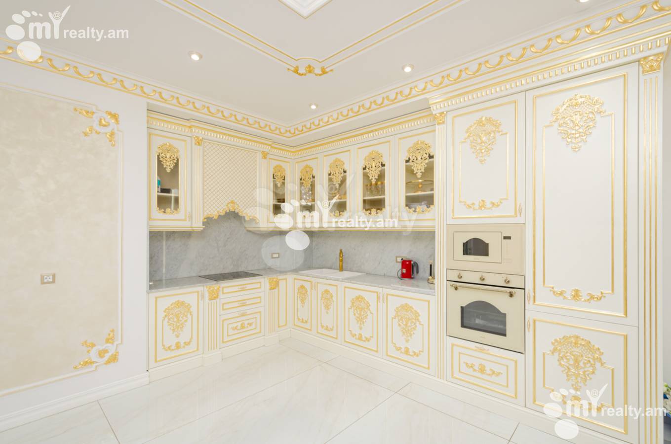 3 bedroom apartment for sale Northern (Hyusisayin)  Ave, Center Yerevan, 137679