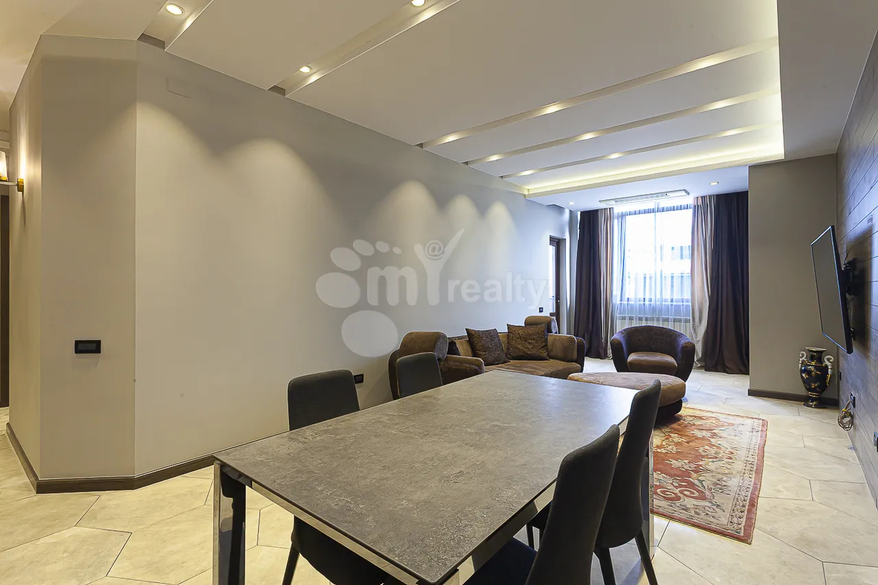 3 bedroom apartment for sale Aram St, Center Yerevan, 161991