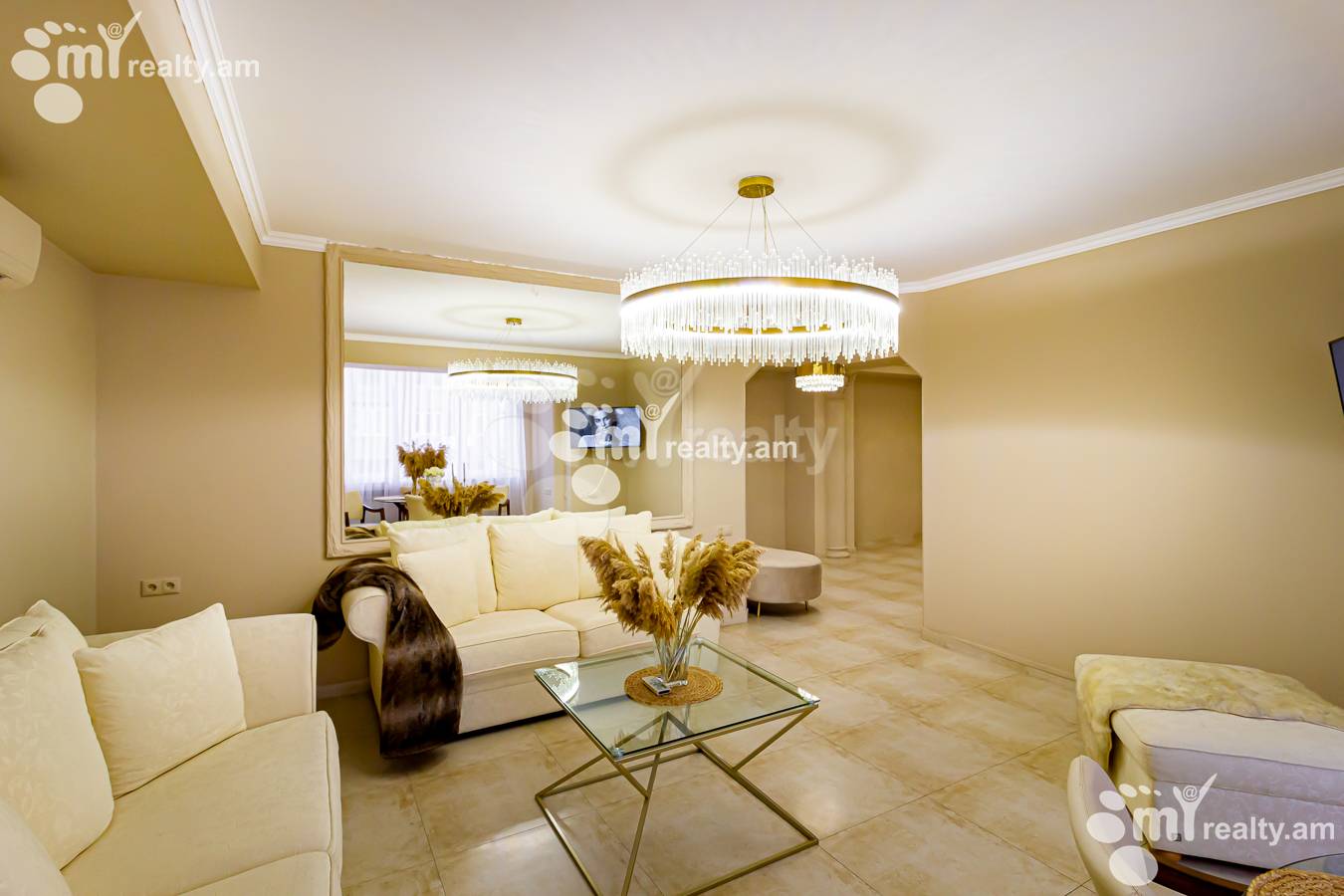 3 bedroom apartment for rent Teryan St, Center Yerevan, 151706