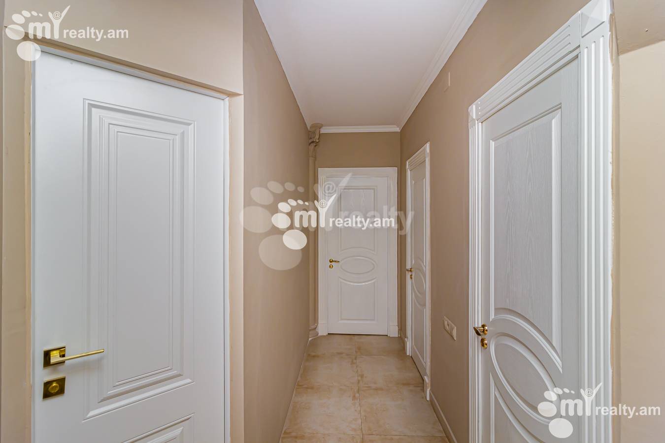 3 bedroom apartment for rent Teryan St, Center Yerevan, 151706