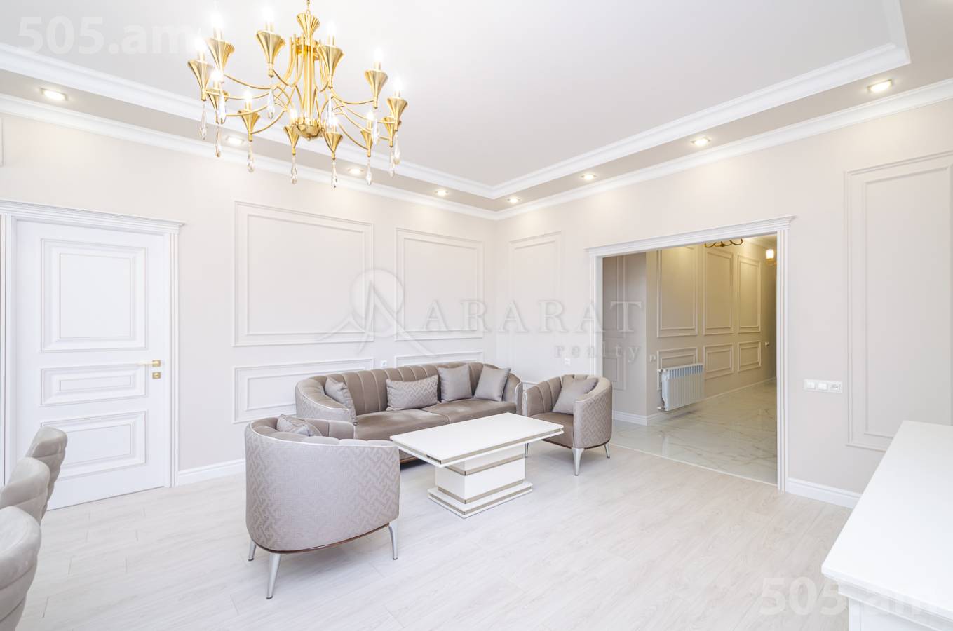 4 bedroom apartment for sale خیابان واهر. پاپازیان, عربگیر ایروان, 151947