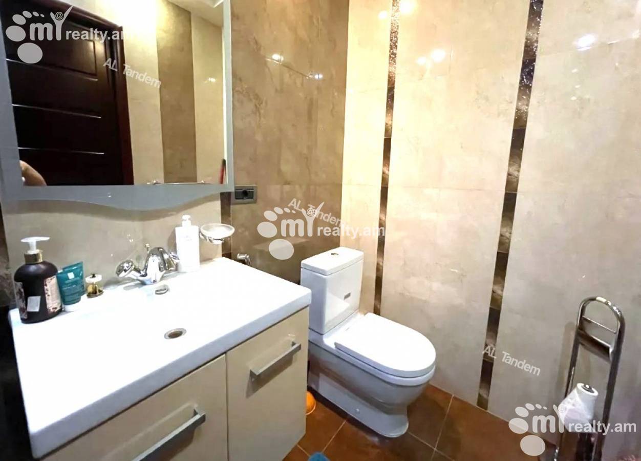 3 սենյականոց բնակարան վարձով Աբովյան փող, Կենտրոն Երևան, 142889