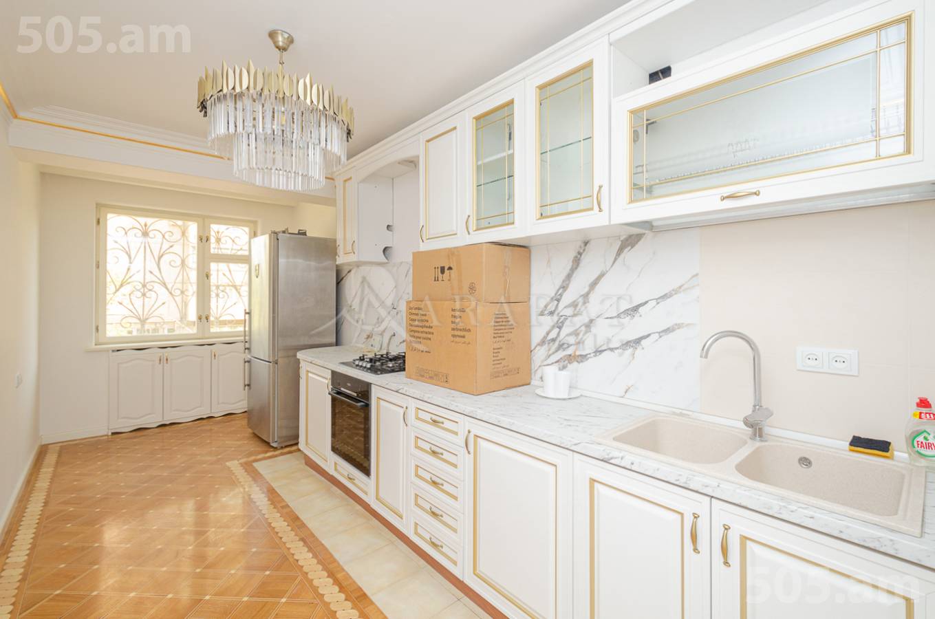 4 bedroom apartment for sale خیابان برادران اوربِلی, عربگیر ایروان, 138140