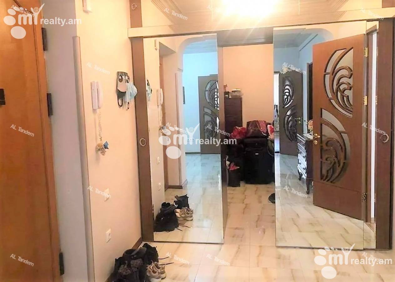 3 bedroom apartment for sale Teryan St, Center Yerevan, 126227