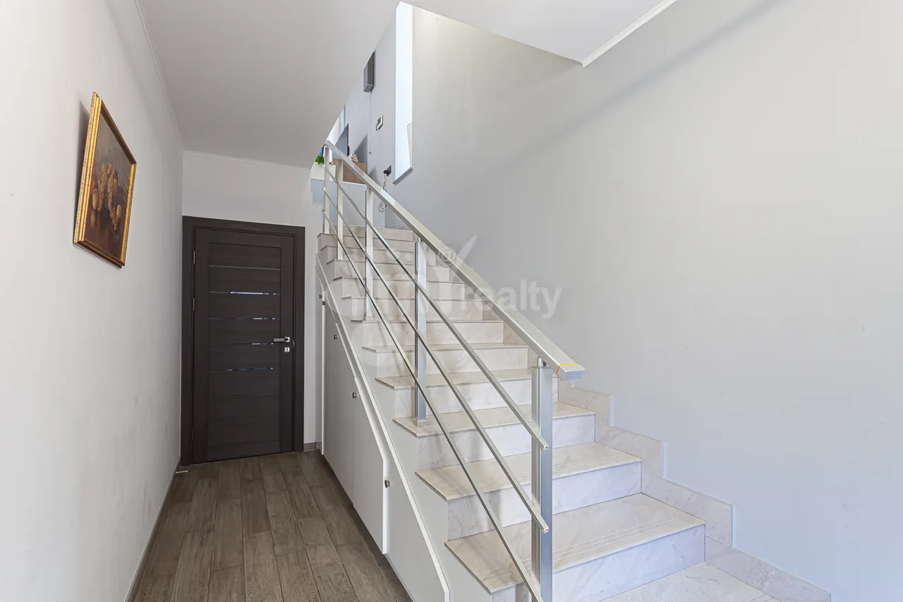 House for sale Kamarak 1 alley, Quanaquère-Zeytoun Yerevan, 160490