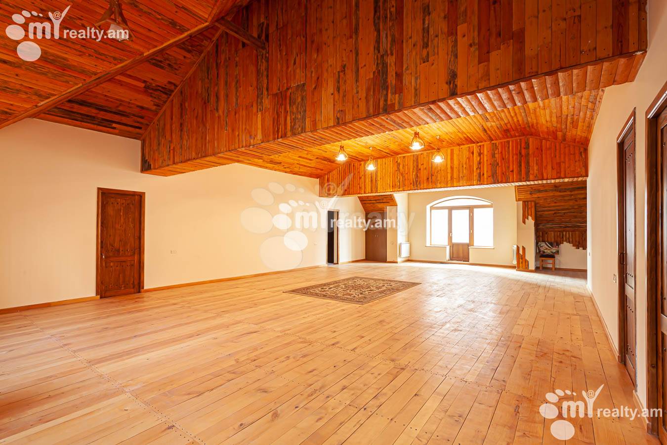 House for sale خیابان پیرومیان, داوتاشِن ایروان, 154036