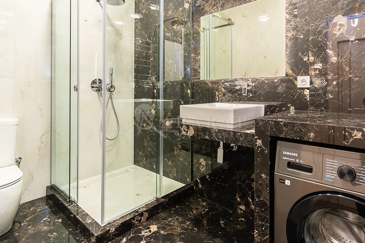 Купить 3 комнатную квартиру Гогол ул., Канакер-Зейтун Ереван, 159253