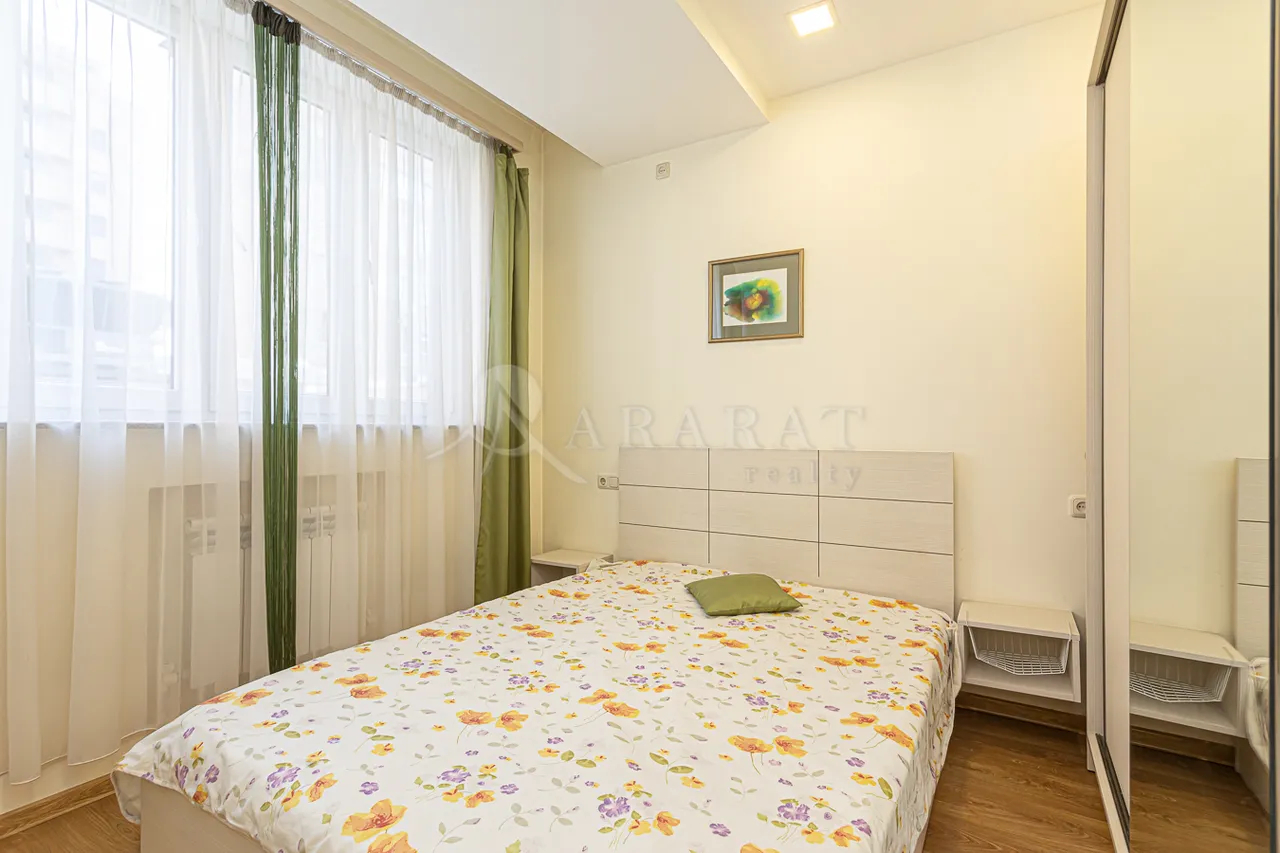 2 սենյականոց բնակարան վարձով Սարյան փող, Կենտրոն Երևան, 158970