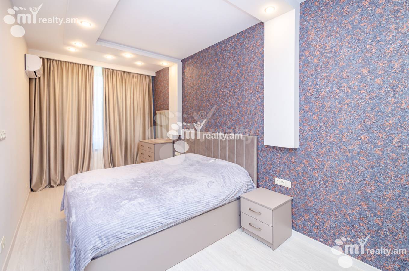 3 bedroom apartment for rent Buzand St, Center Yerevan, 151550