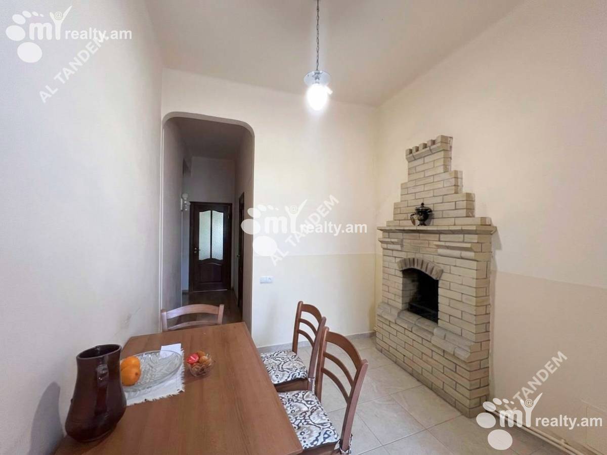 2 bedroom apartment for rent Vardanants St, Center Yerevan, 161945