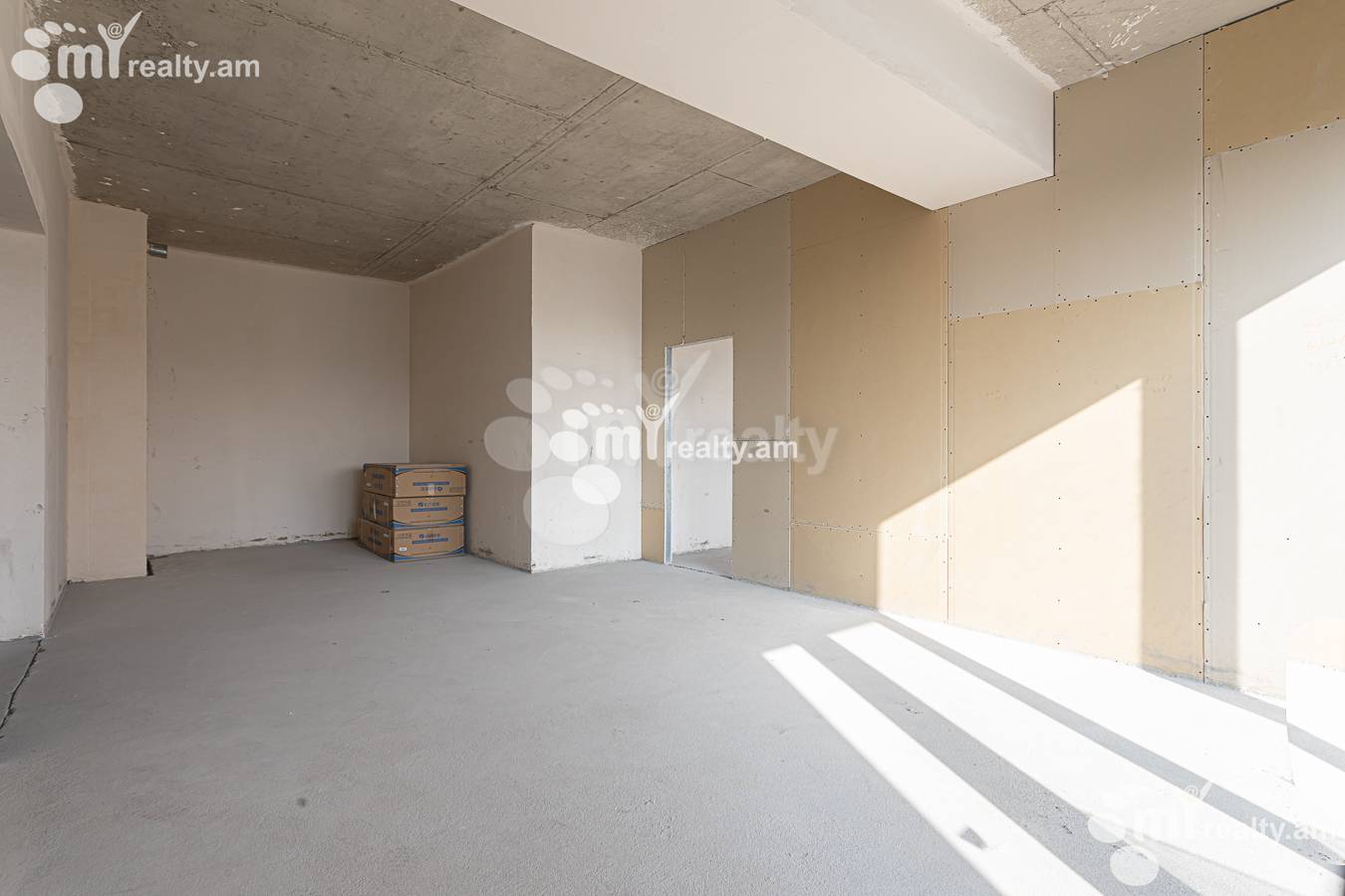 3 bedroom apartment for sale Khanjyan St, Center Yerevan, 157812
