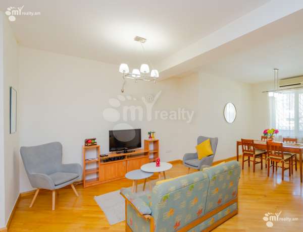 2-senyakanoc-bnakaran-vacharq-Yerevan-Center